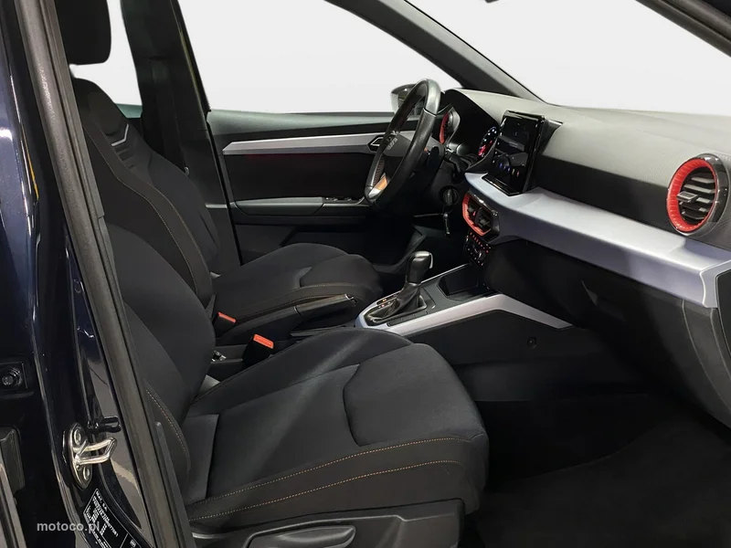 Seat Arona 12