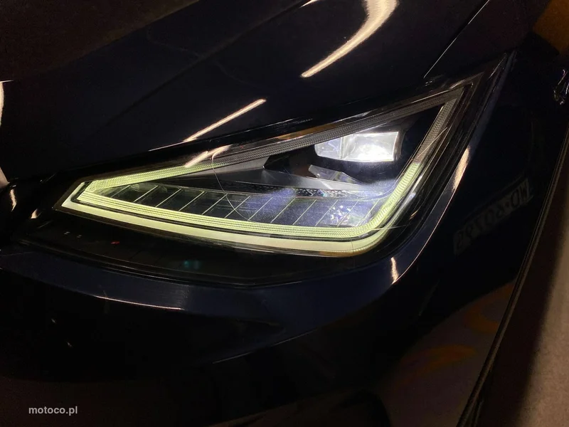 Seat Arona 9