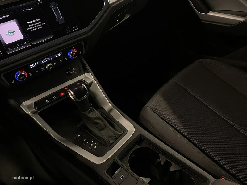 Audi Q3 F3 18