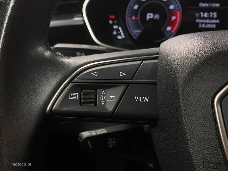 Audi Q3 F3 21