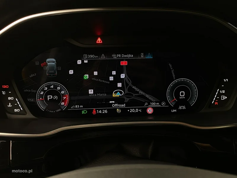 Audi Q3 F3 24