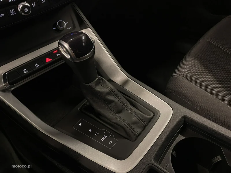 Audi Q3 F3 28