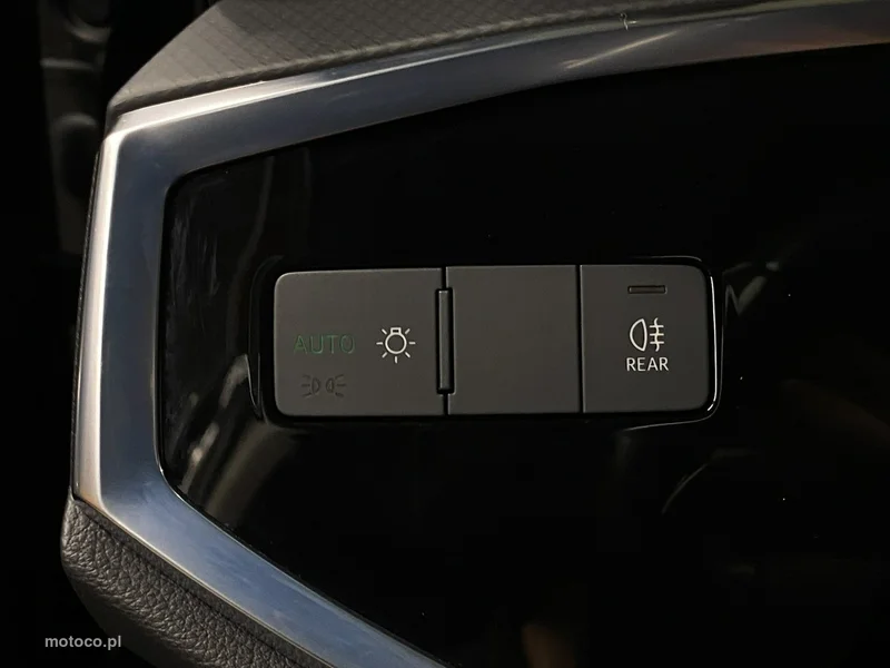 Audi Q3 F3 32