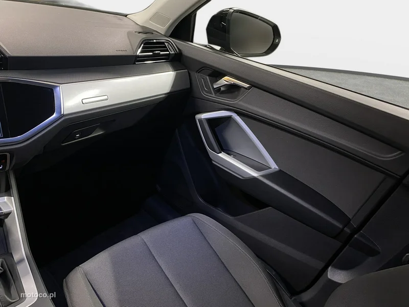 Audi Q3 F3 34