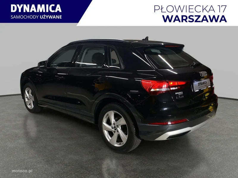 Audi Q3 F3 5