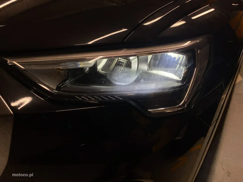 Audi Q3 F3 9