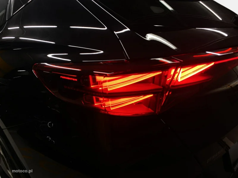 Cupra Formentor 10