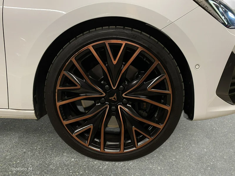 Cupra Leon 12