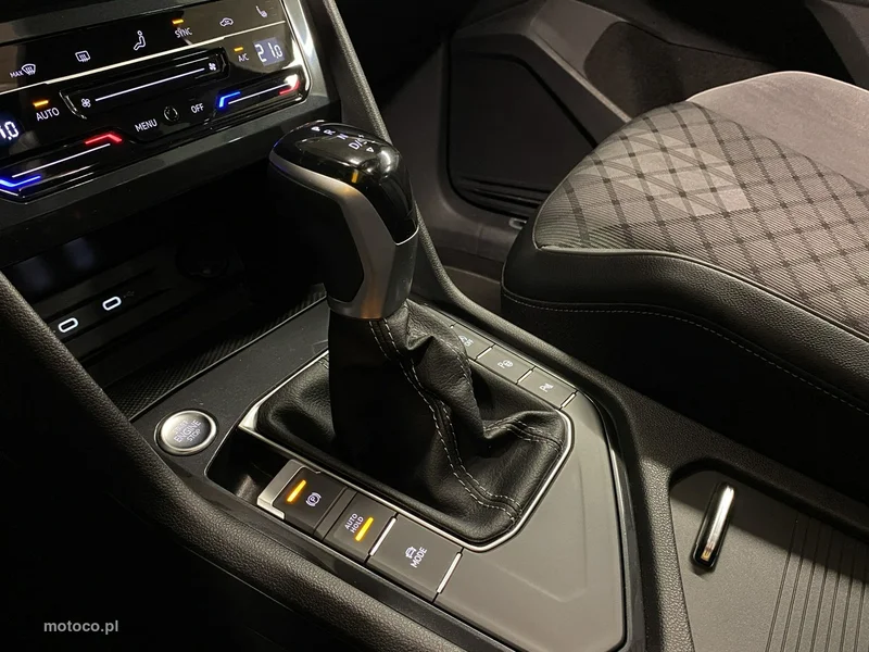 Volkswagen Tiguan AD 24