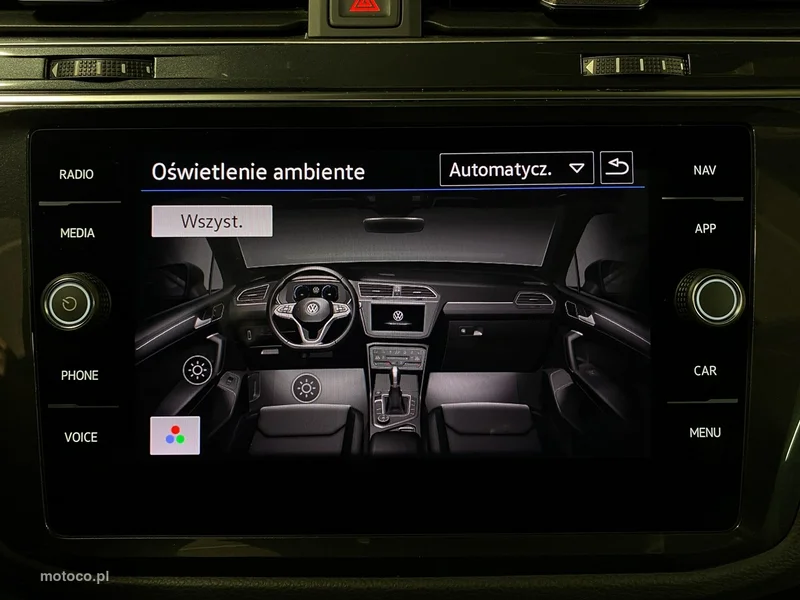 Volkswagen Tiguan AD 37