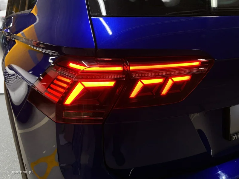 Volkswagen Tiguan AD 10