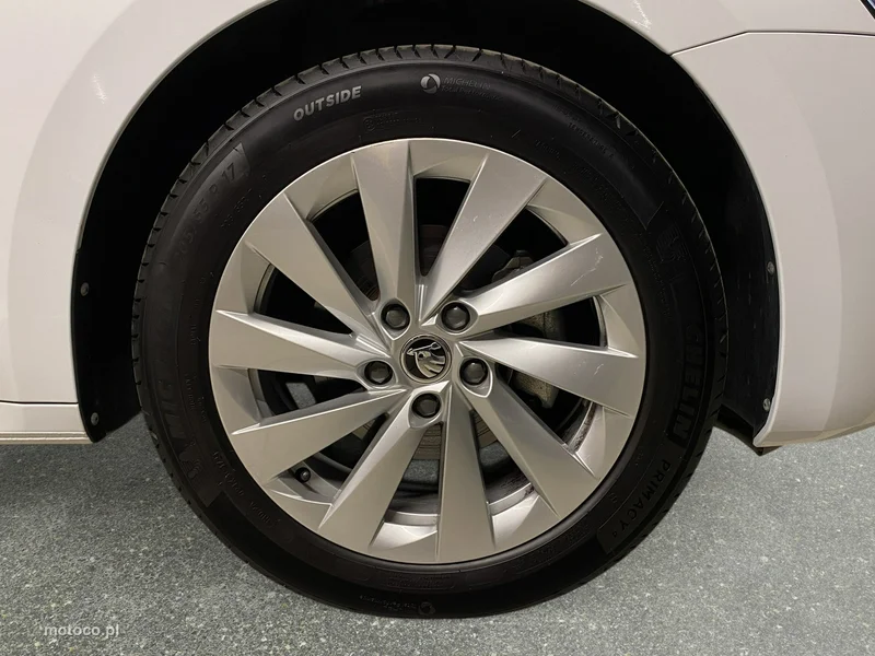 Skoda Octavia IV 12