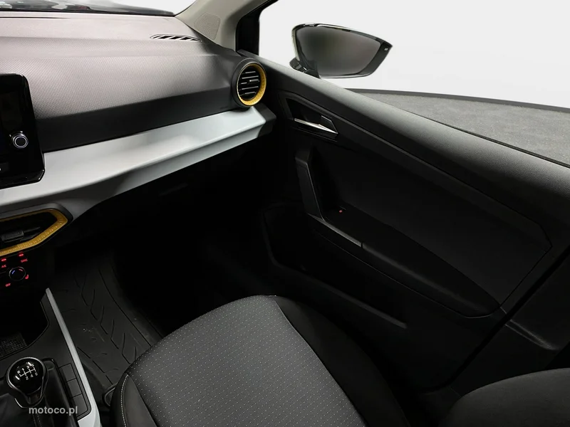 Seat Arona 15