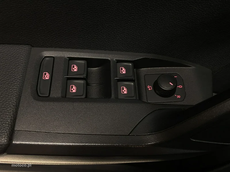 Seat Arona 32