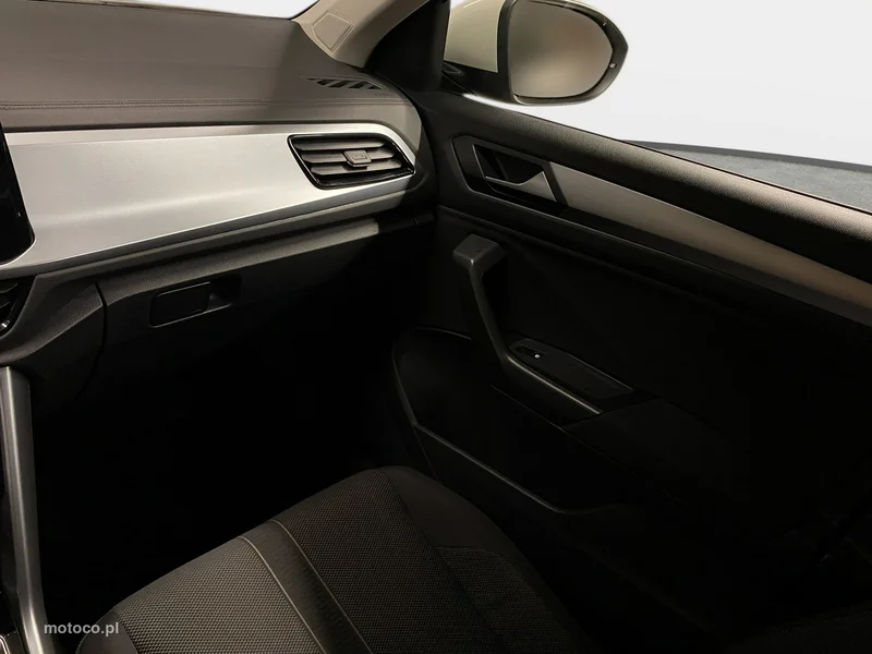 Volkswagen T-Roc A1 31