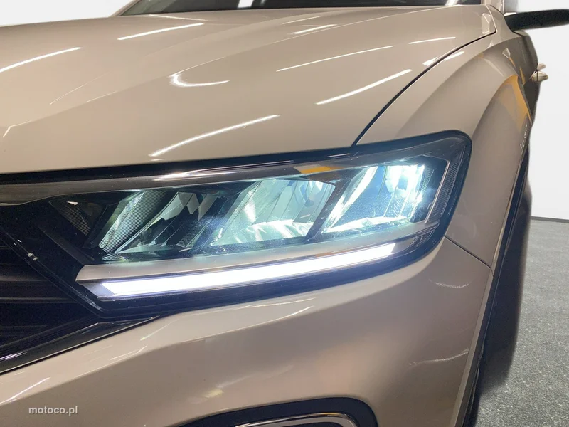 Volkswagen T-Roc A1 9