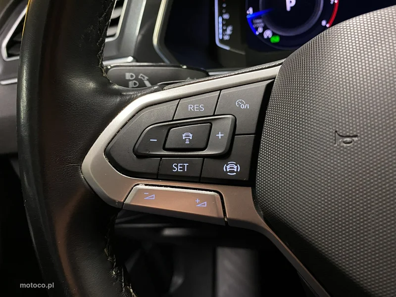 Volkswagen Tiguan AD 23
