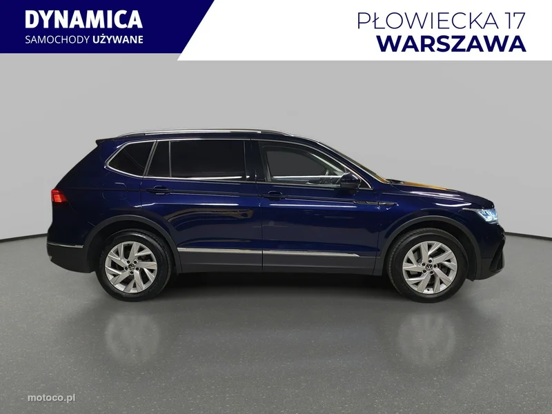Volkswagen Tiguan AD 8