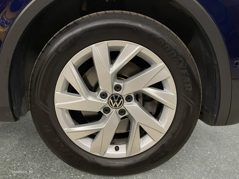 Volkswagen Tiguan AD 10