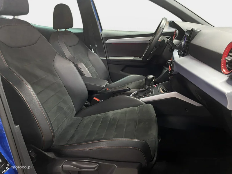 Seat Arona 12