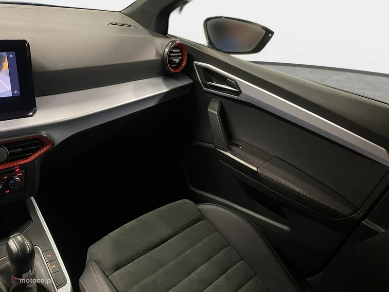 Seat Arona 33
