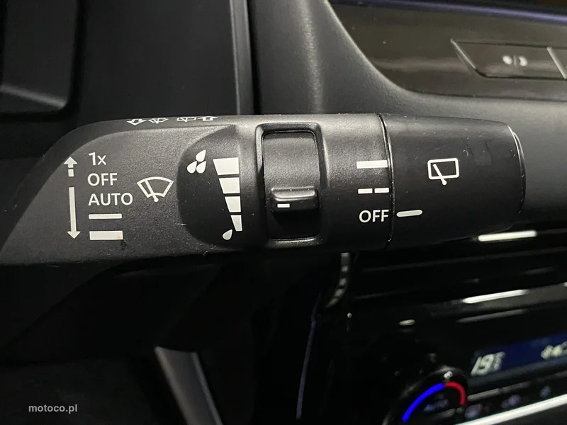 Nissan Qashqai 24