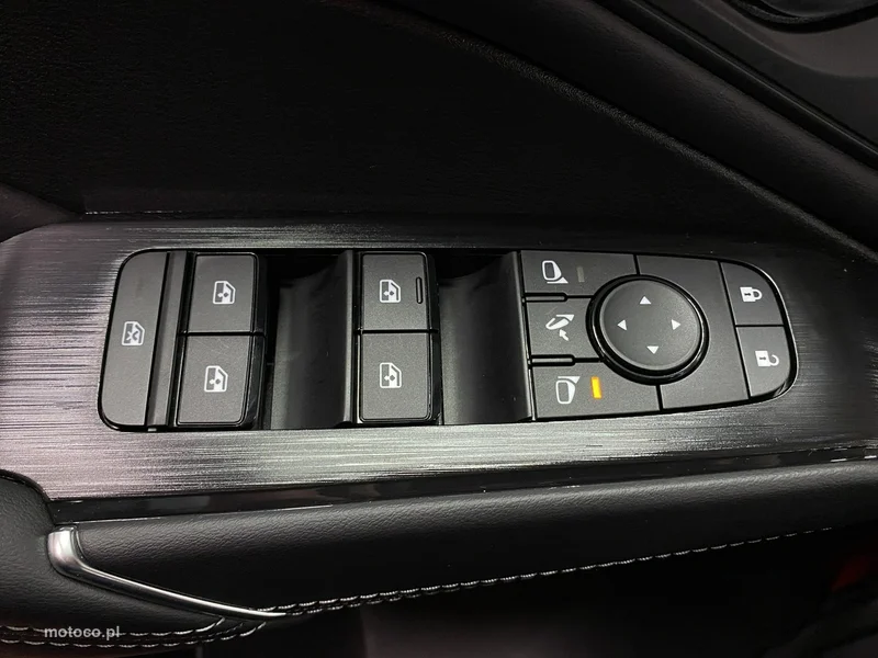 Nissan Qashqai 36