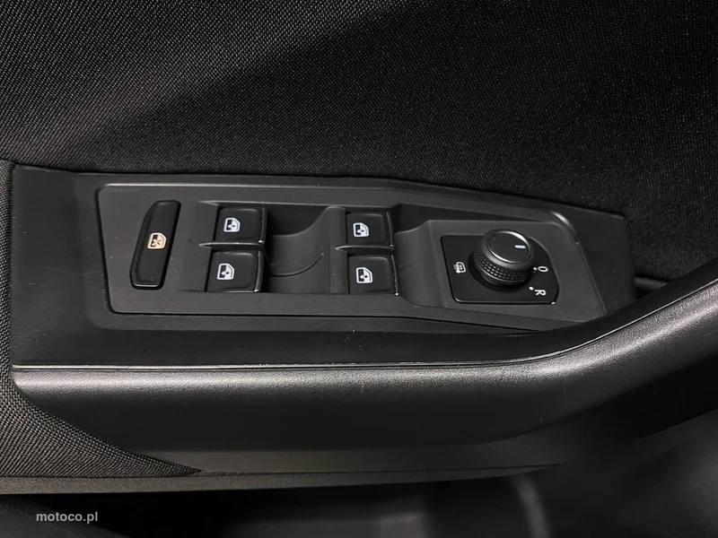 Volkswagen T-Roc A1 33