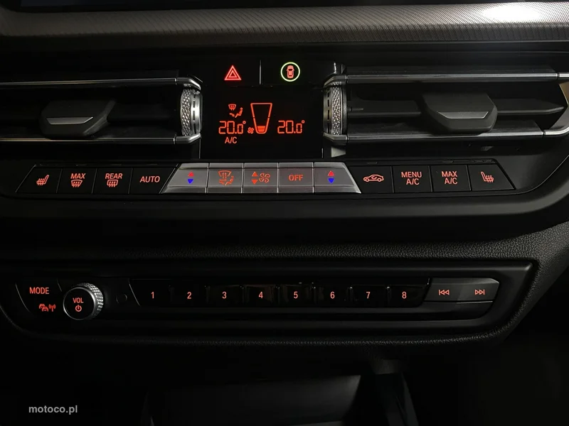 BMW Seria 2 G42 220 32