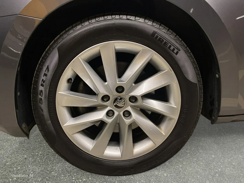 Skoda Superb III 10