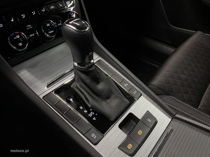 Skoda Superb III 33