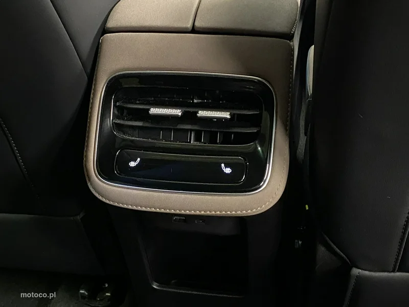 Chery Tiggo 8 17