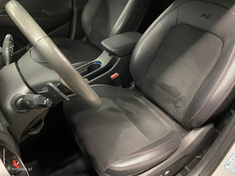 Hyundai KONA 15