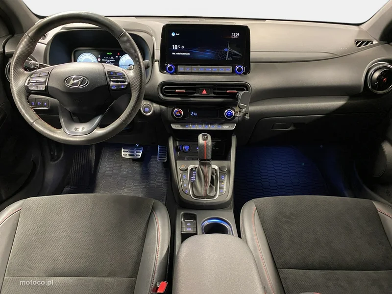 Hyundai KONA 21