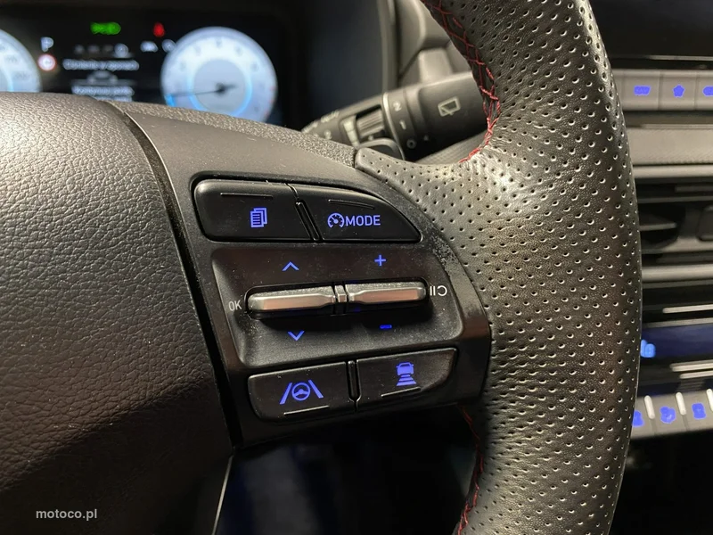 Hyundai KONA 24