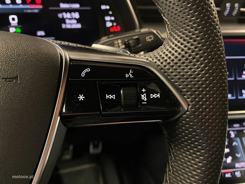 Audi A6 C8 23