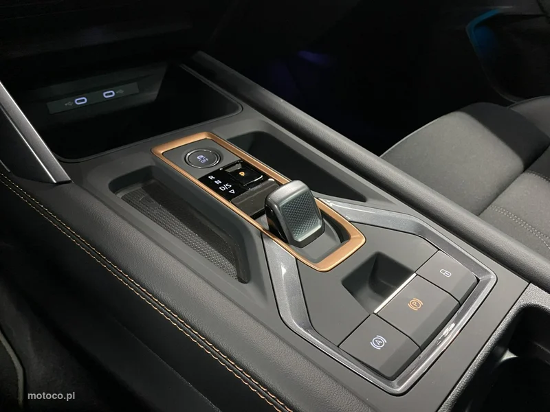 Cupra Leon 33