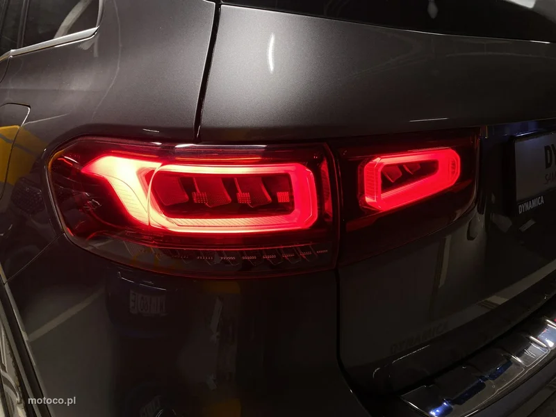 Mercedes-Benz GLB X247 11