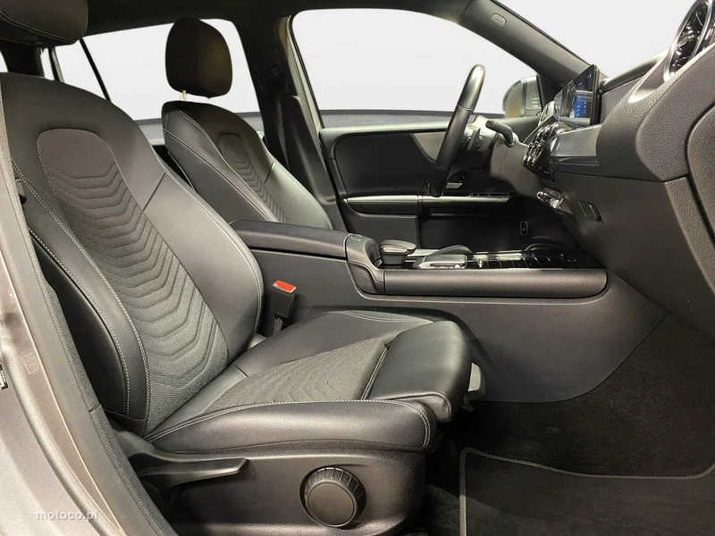 Mercedes-Benz GLB X247 14