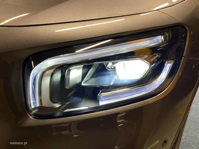 Mercedes-Benz GLB X247 9