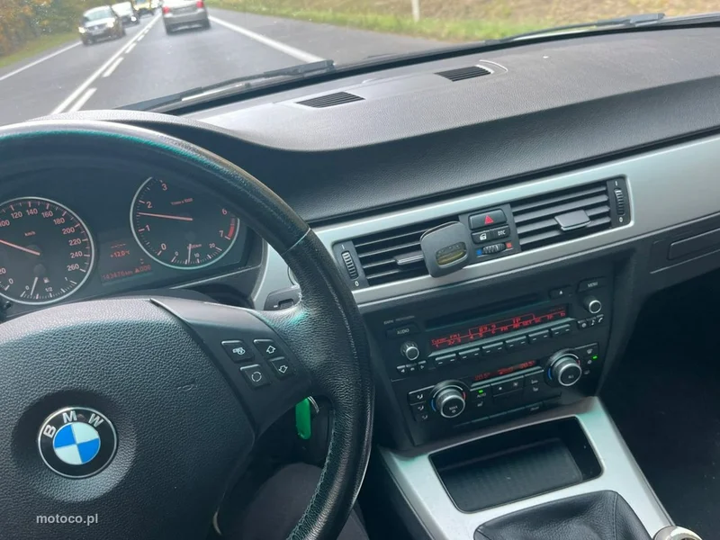 BMW Seria 3 E36 318 17