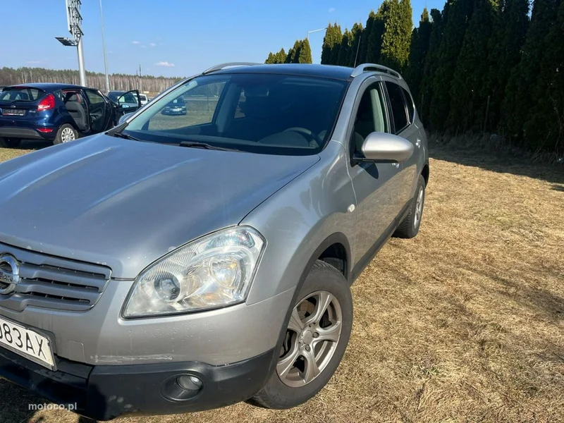 Nissan Qashqai+2
