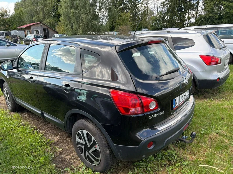 Nissan Qashqai+2 17