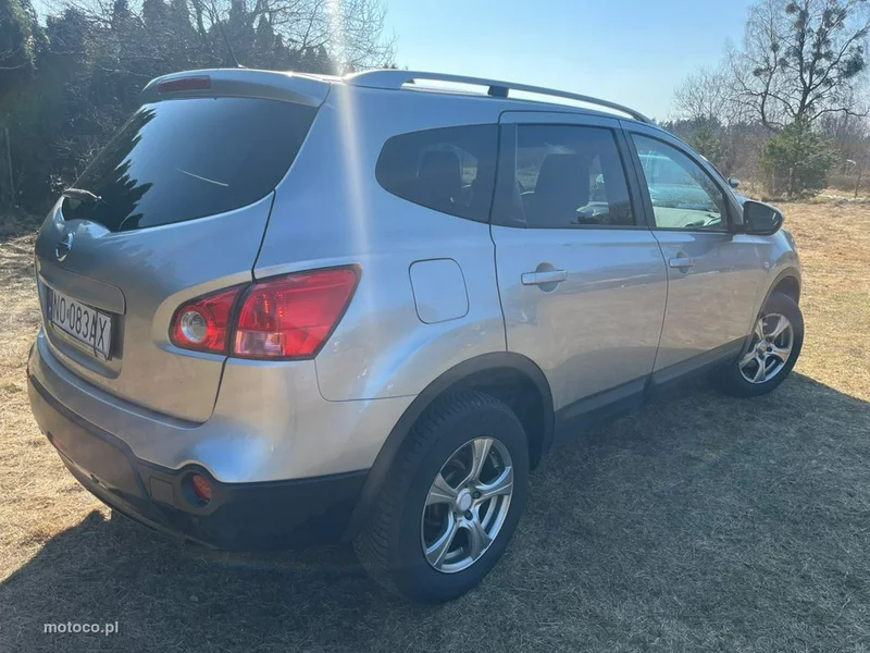 Nissan Qashqai+2 3