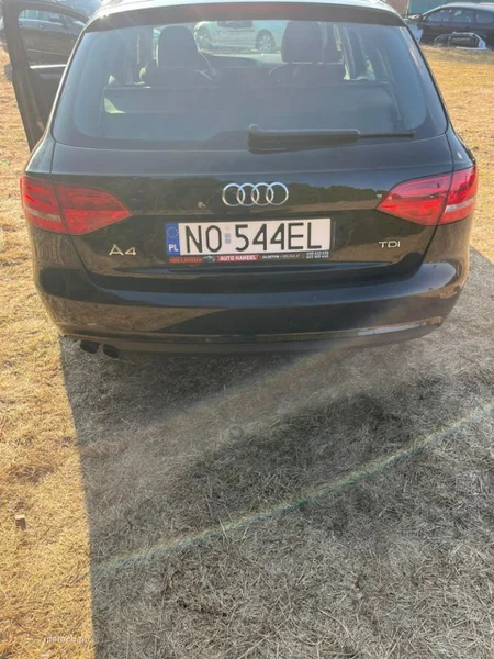 Audi A4 B8 16