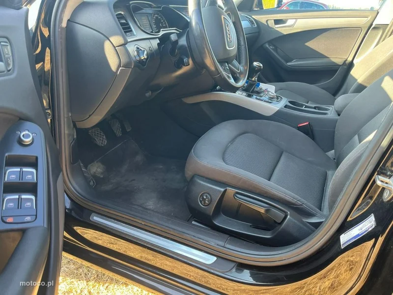 Audi A4 B8 5