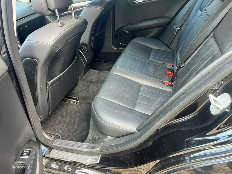 Mercedes-Benz Klasa C W204 C 320 8