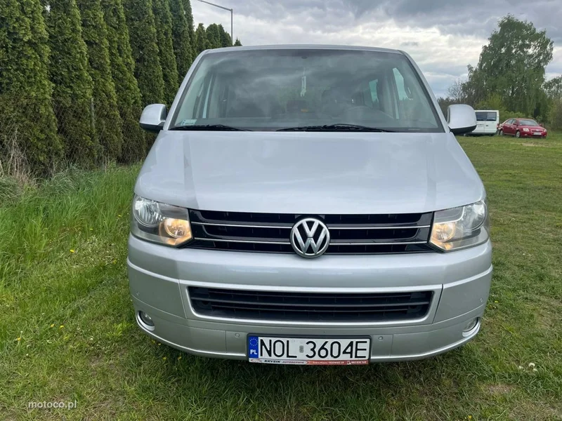 Volkswagen Multivan 2