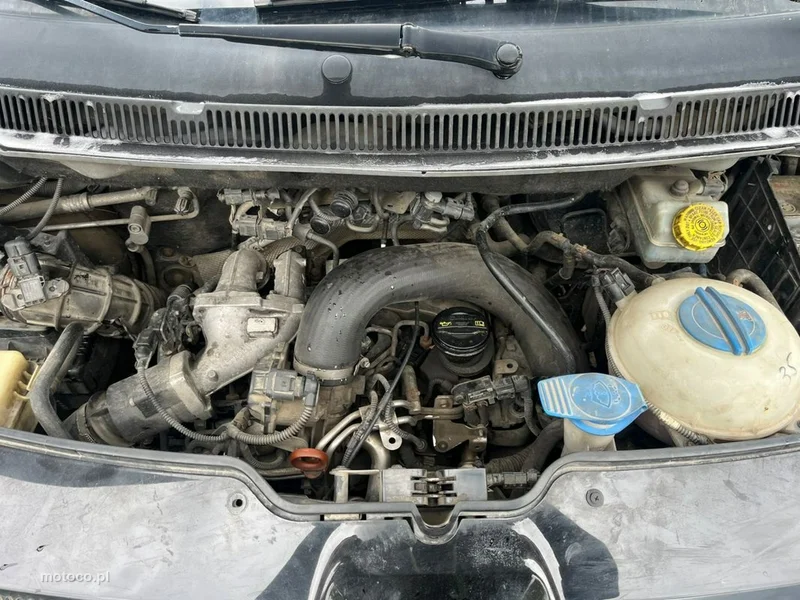 Volkswagen Multivan 17