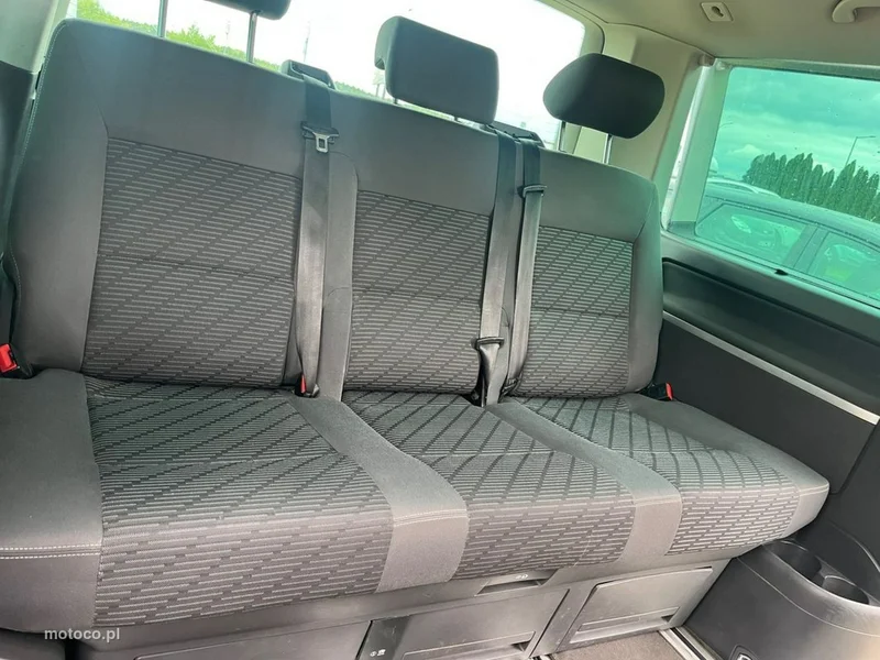 Volkswagen Multivan 24